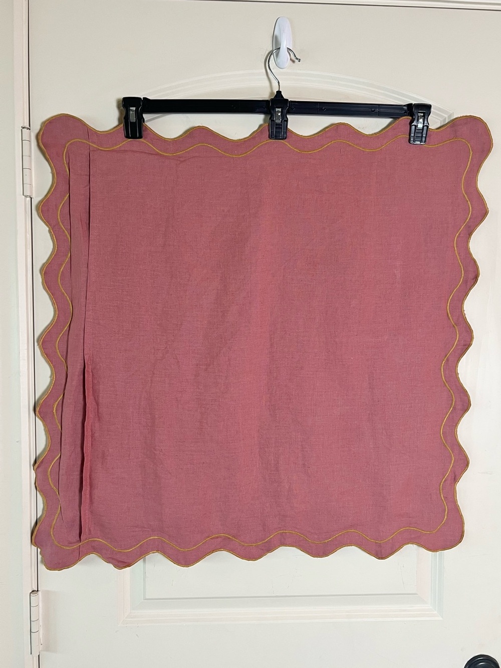Bed Threads Pink Clay & Turmeric Scalloped European Linen Pillowcases - Picture 7 of 12